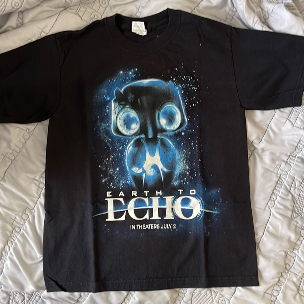 Boy’s Earth to Echo Shirt Size L